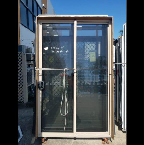 Sliding Door