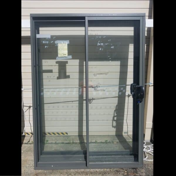 Sliding Door