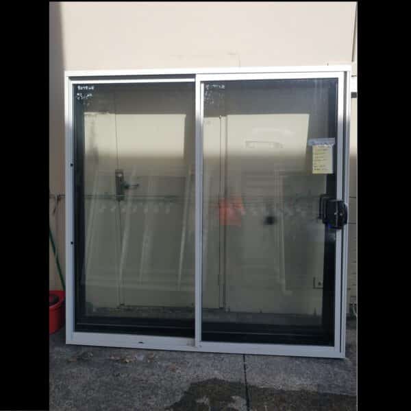 Sliding Door
