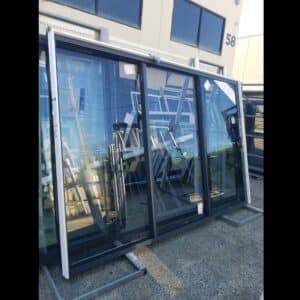 Sliding Door