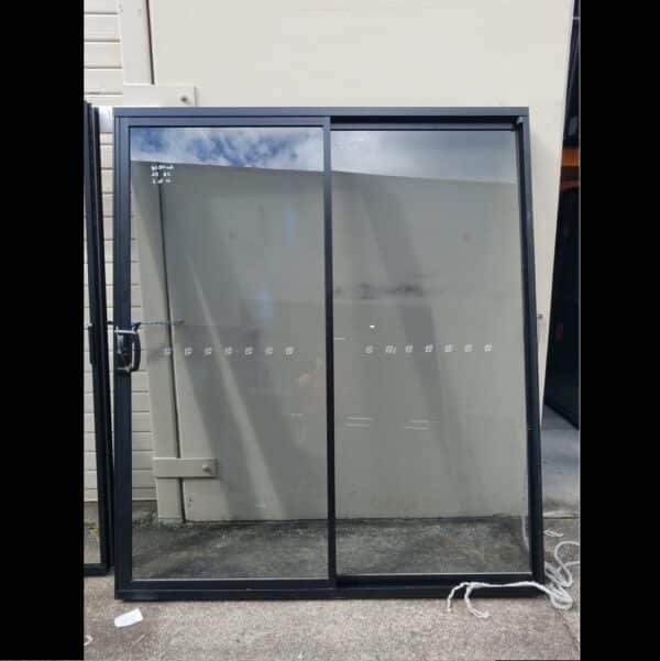Sliding Door