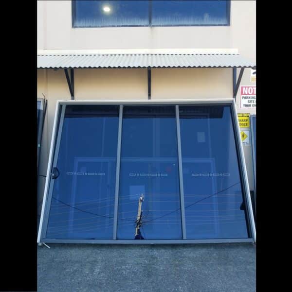 Sliding Door