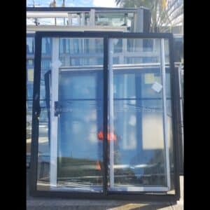 Sliding Door