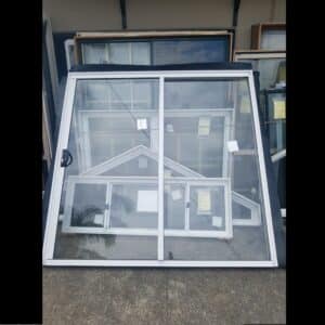 Sliding Door
