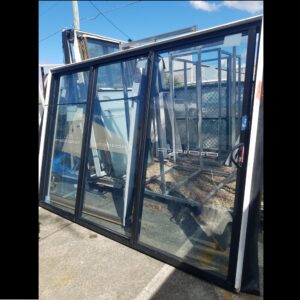 Sliding Door