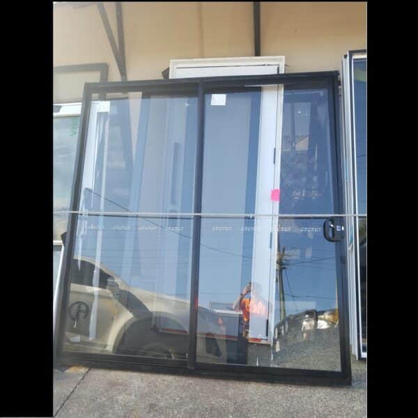 Sliding Door