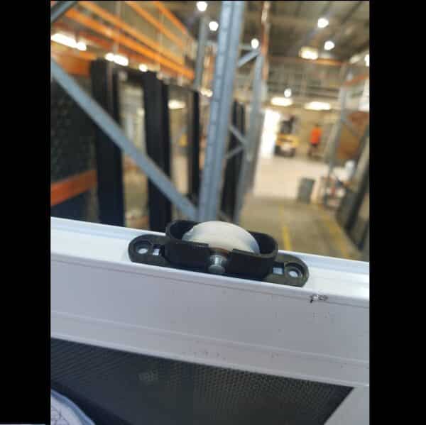 Stainless Steel Screen - 2052h x 825w White, Sliding No Handle *Factory second* 46130 - Image 3