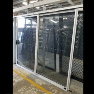 Sliding Door