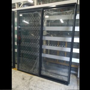Sliding Door