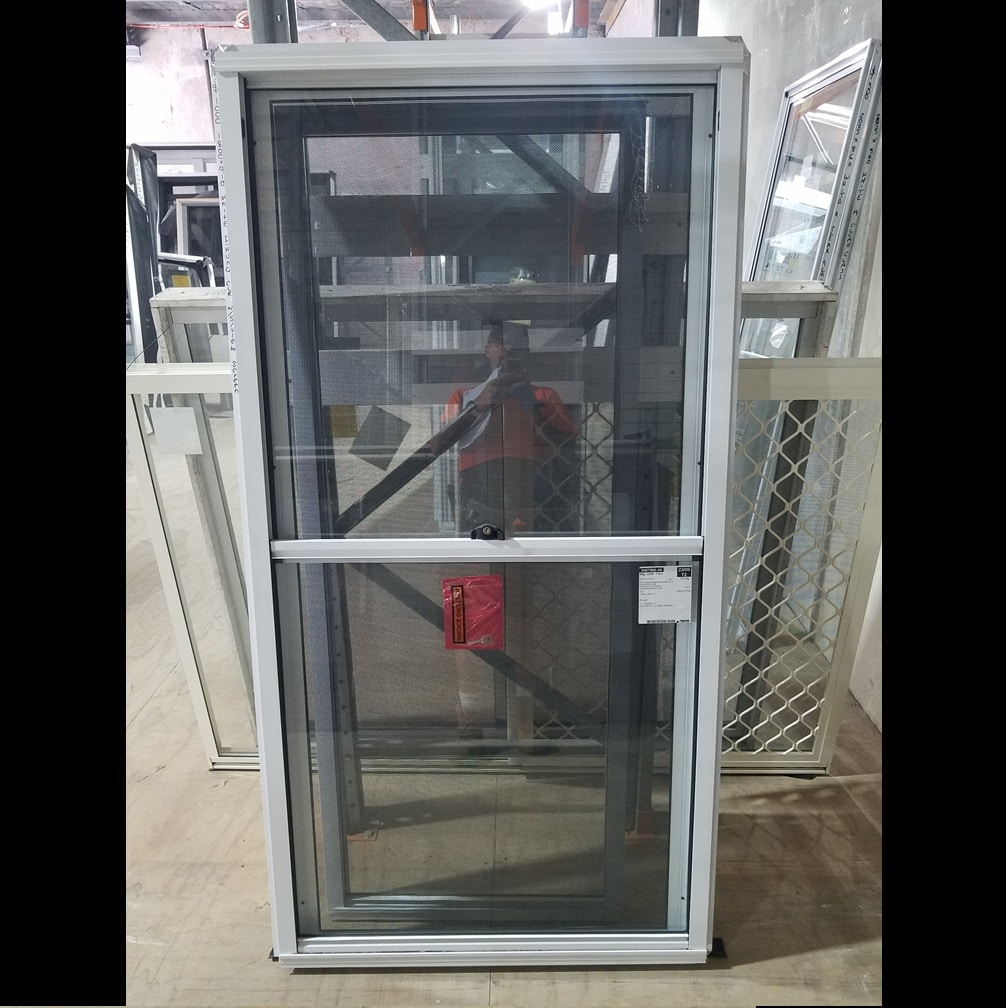 Double Hung Window - 1800h x 910w Textura White w/ Clear Glass *NEW* 46190 1 Double Hung Window